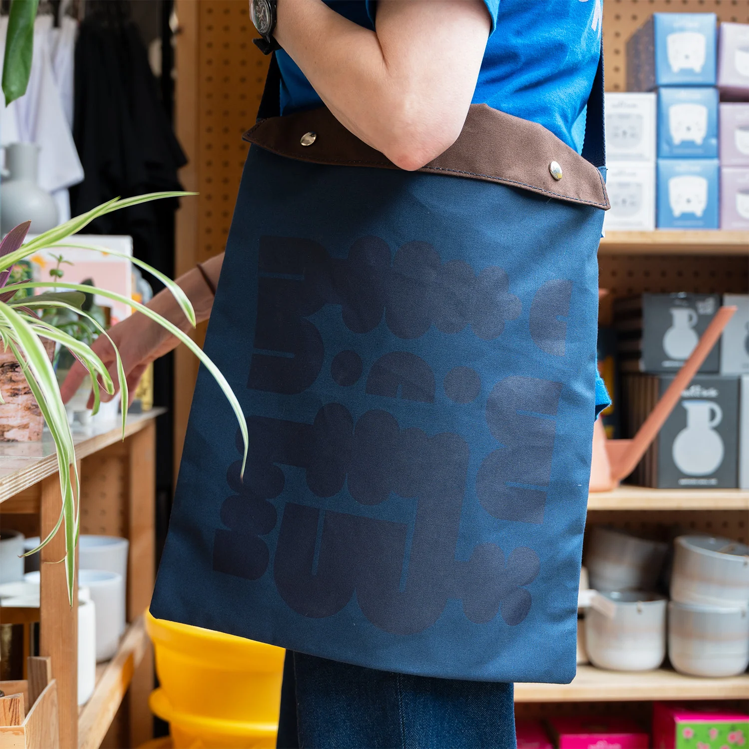Bump Handmade Tote Bag - Image 7