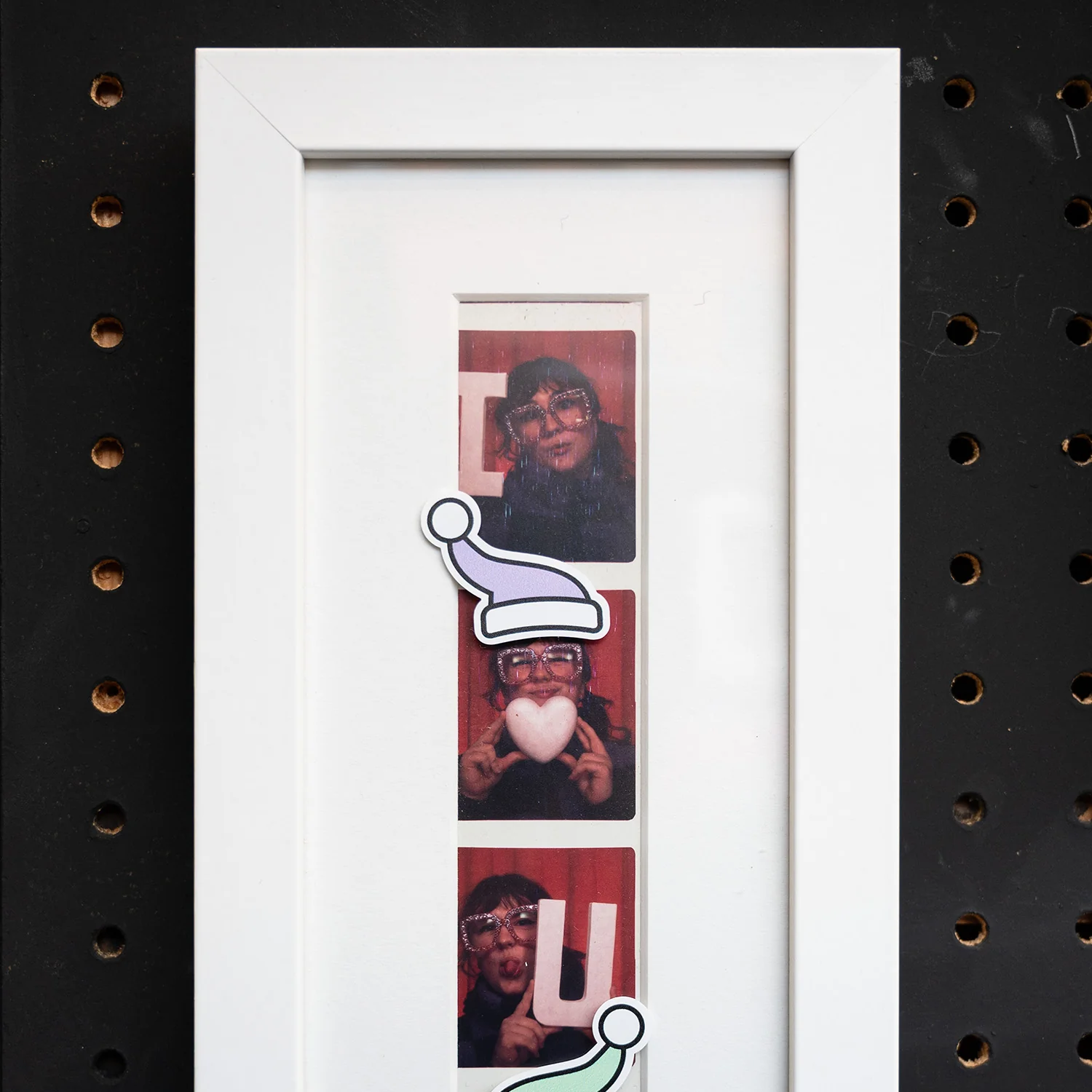 Fred Aldous Christmas Hats Sticker Pack - Image 2