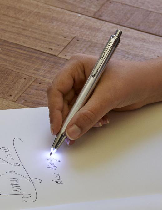 Kikkerland - Light Up Pen