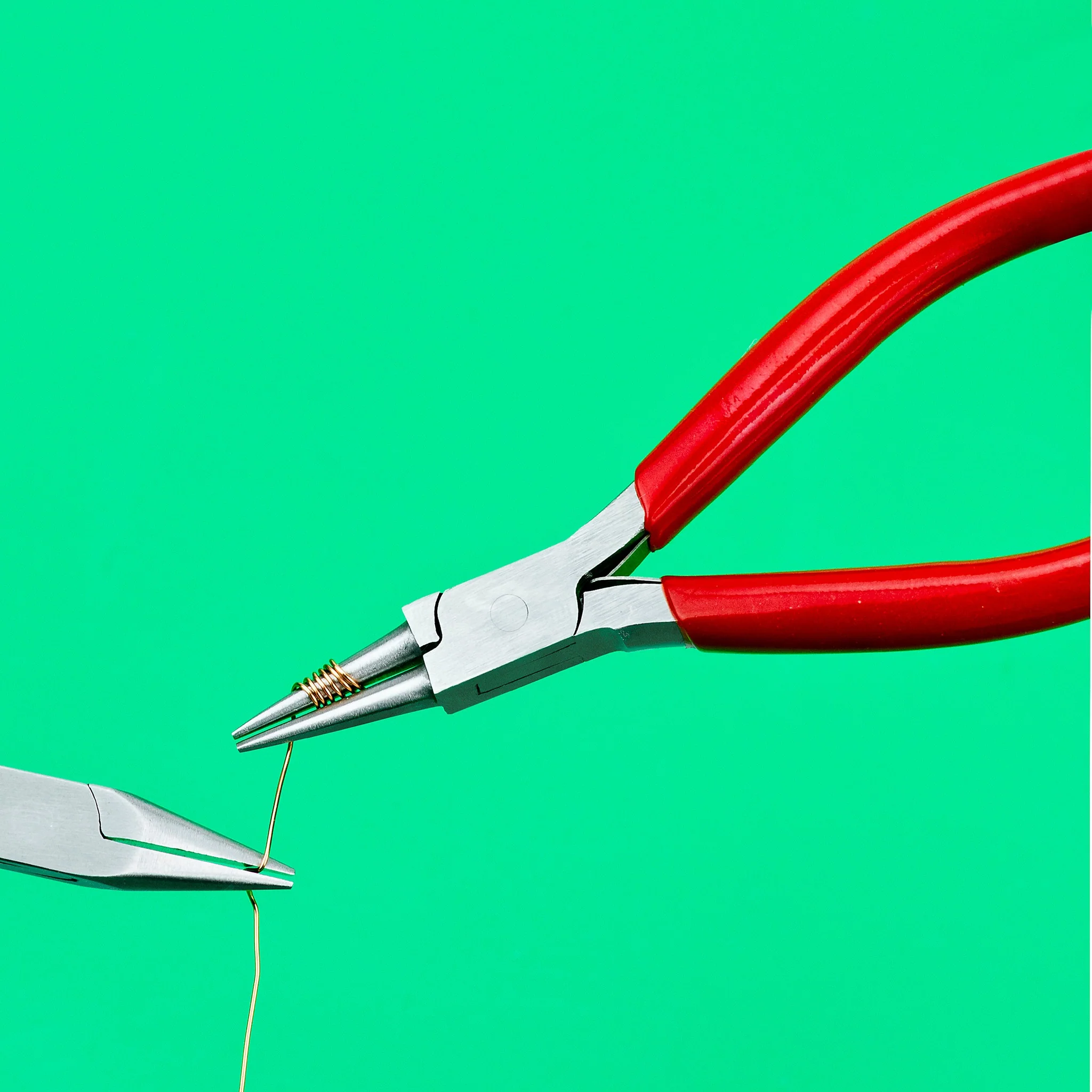 Modelcraft Box Joint Round Nose Pliers (115mm) - Image 4