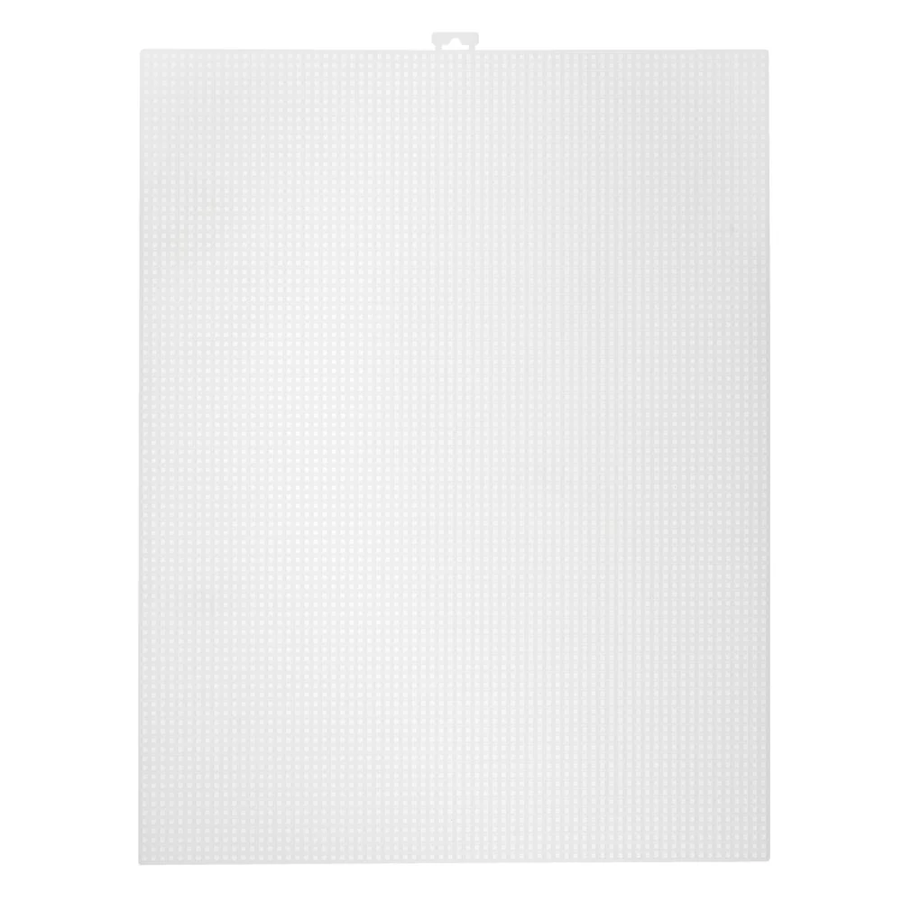 Plastic Canvas: 7 holes per inch 26 x 33cm