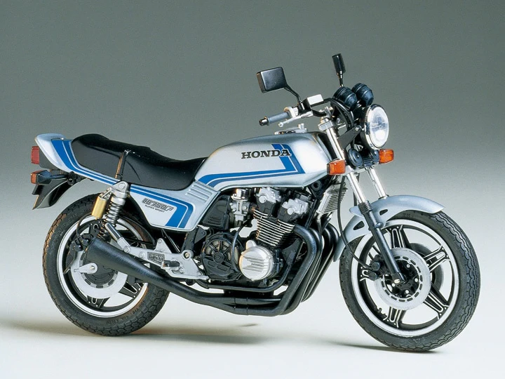 Tamiya Honda CB750F Model Bike Kit - Image 2