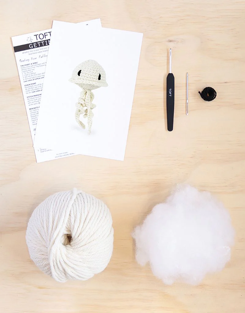 Jumbo Mike the Jellyfish Kit - Image 3