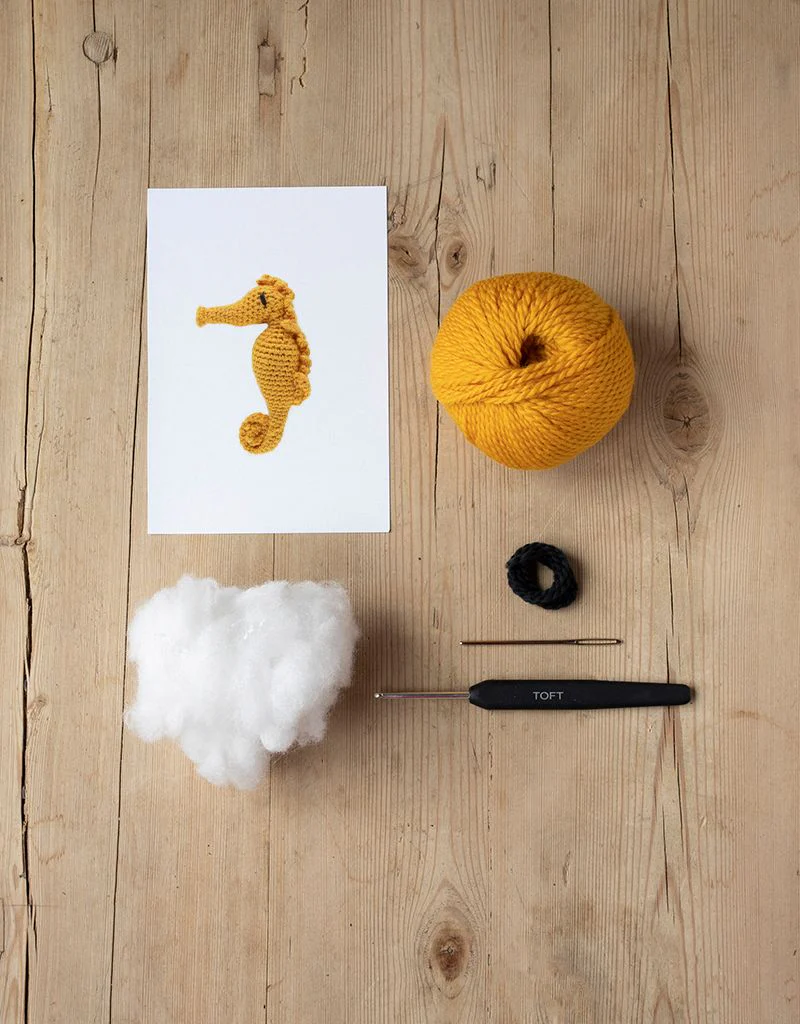 Mini Blanche the Seahorse Kit - Image 3
