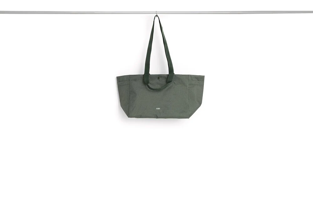 Weekend Grid Bag Small - Image 4